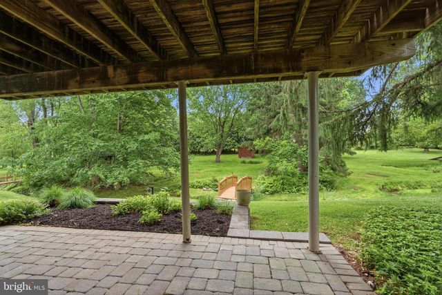 1198 STRATHMANN DR, Southampton, PA 18966