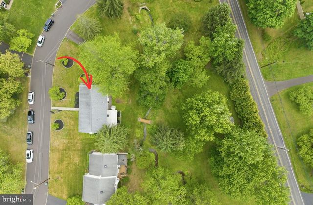 1198 STRATHMANN DR, Southampton, PA 18966