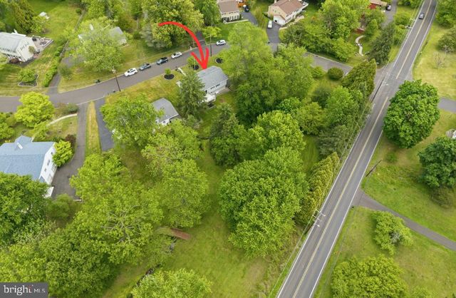 1198 STRATHMANN DR, Southampton, PA 18966