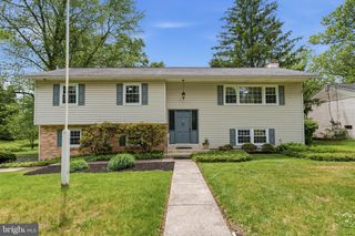 1198 STRATHMANN DR, Southampton, PA 18966
