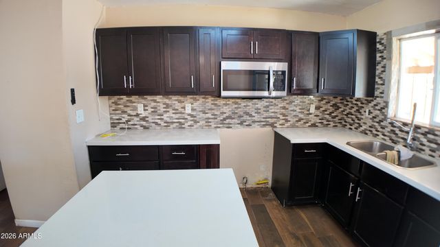 2327 E VICTORY Drive, Tempe, AZ 85288
