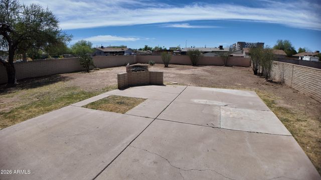 2327 E VICTORY Drive, Tempe, AZ 85288