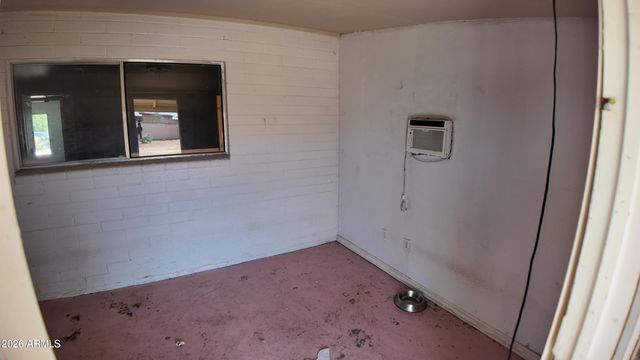 2327 E VICTORY Drive, Tempe, AZ 85288