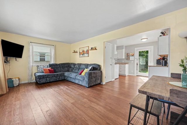 3729 Grape Avenue Ne, Plainfield Twp, MI 49525