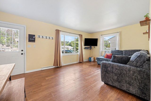 3729 Grape Avenue Ne, Plainfield Twp, MI 49525