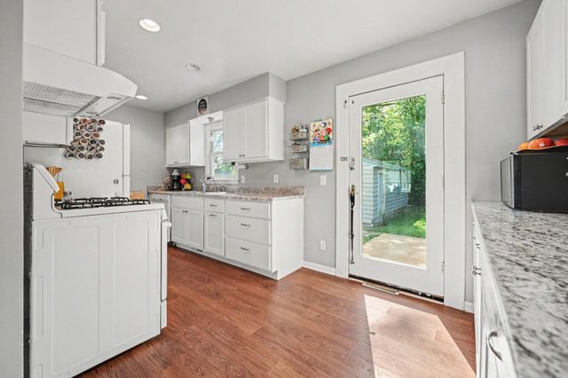 3729 Grape Avenue Ne, Plainfield Twp, MI 49525