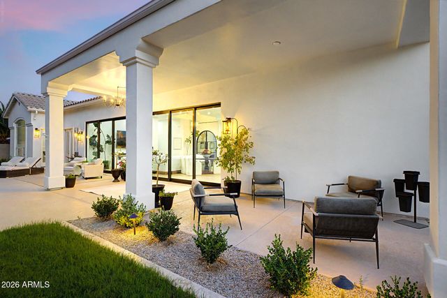 12134 E MERCER Lane, Scottsdale, AZ 85259