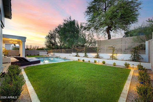 12134 E MERCER Lane, Scottsdale, AZ 85259