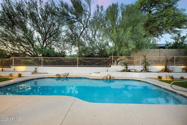 12134 E MERCER Lane, Scottsdale, AZ 85259