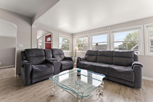 5590 E Maple Street, Knox, IN 46534