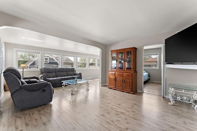 5590 E Maple Street, Knox, IN 46534