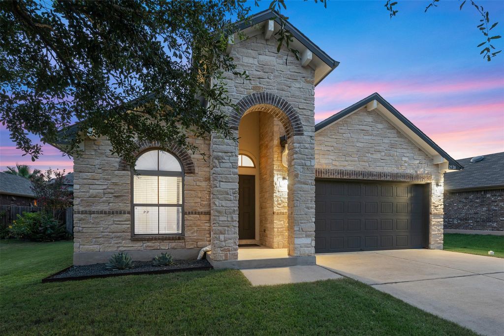 2524 Winchell LN, Austin, TX 78725