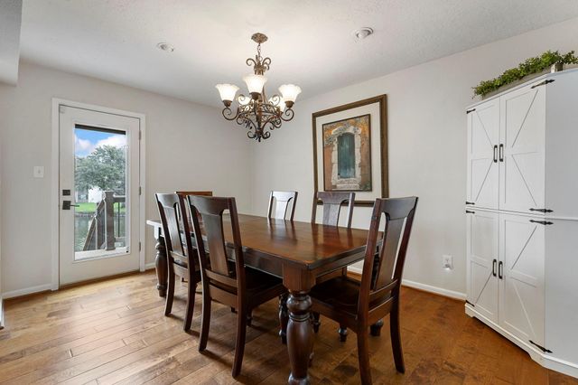 3930 Knollcrest Drive, Montgomery, TX 77356