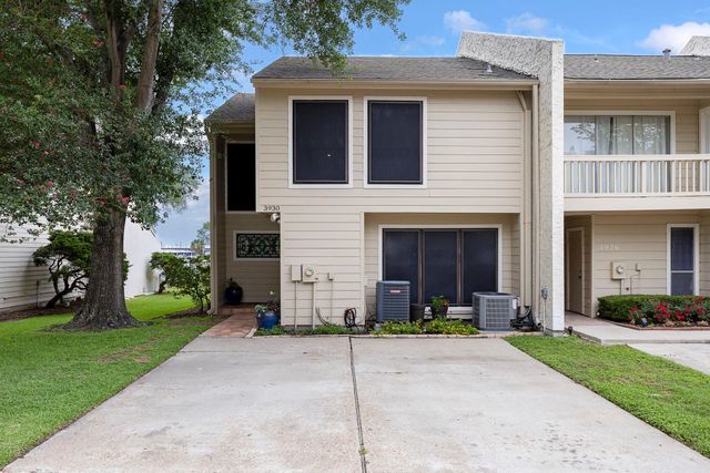3930 Knollcrest Drive, Montgomery, TX 77356