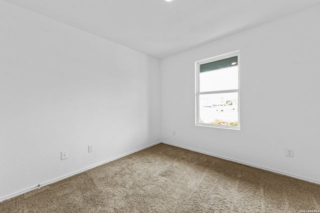 3307 GLACIER BLF, Kerrville, TX 78028