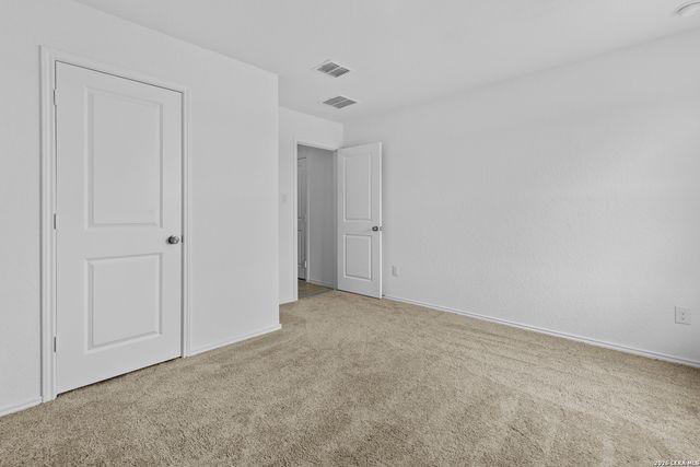 3307 GLACIER BLF, Kerrville, TX 78028