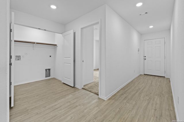 3307 GLACIER BLF, Kerrville, TX 78028