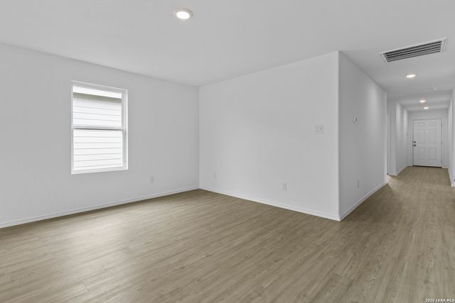 3307 GLACIER BLF, Kerrville, TX 78028