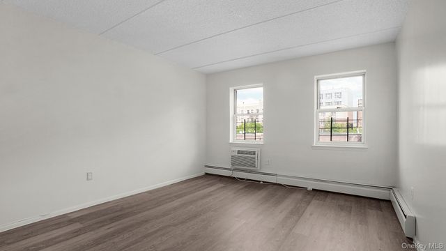 1062 Woodycrest Avenue, Bronx, NY 10452