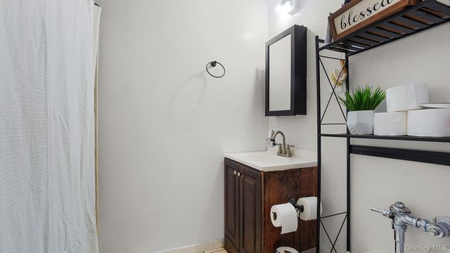 1062 Woodycrest Avenue, Bronx, NY 10452