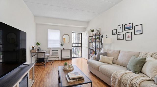 1062 Woodycrest Avenue, Bronx, NY 10452