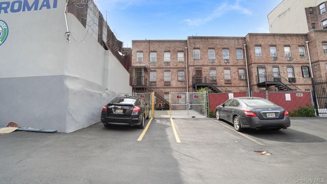 1062 Woodycrest Avenue, Bronx, NY 10452