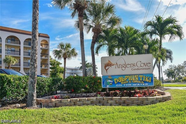 1012 Anglers CV D302, Marco Island, FL 34145