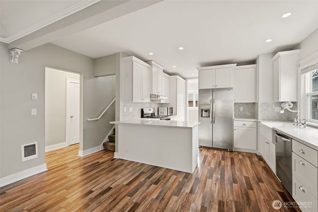 10408 Idlewild Road SW, Lakewood, WA 98498