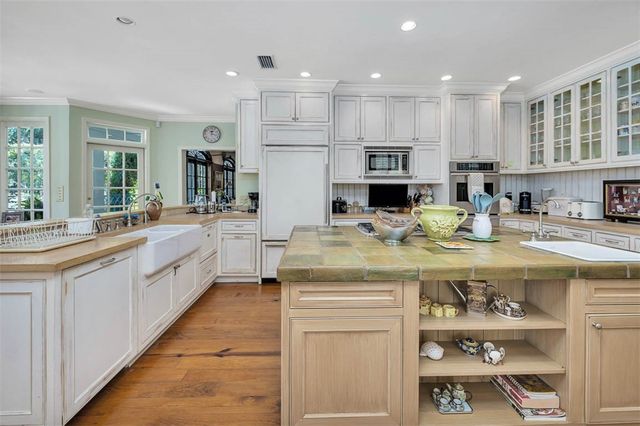 4704 Oglethorpe Drive, Sea Island, GA 31561