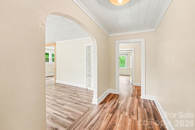 3230 12th Avenue SE, Hickory, NC 28602