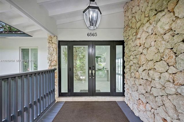 6565 SW 134th Drive, Pinecrest, FL 33156