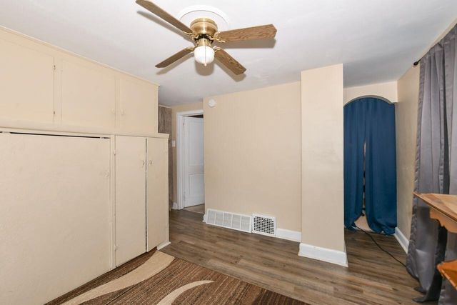 4747 S 21st STREET, Milwaukee, WI 53221