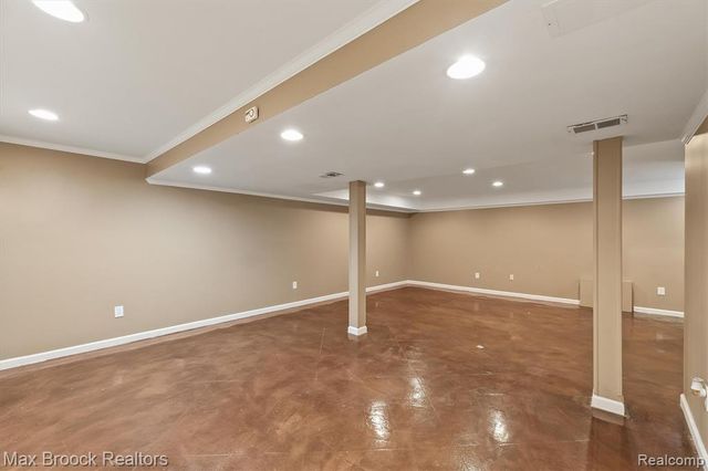 3515 Bacon Avenue, Berkley, MI 48072