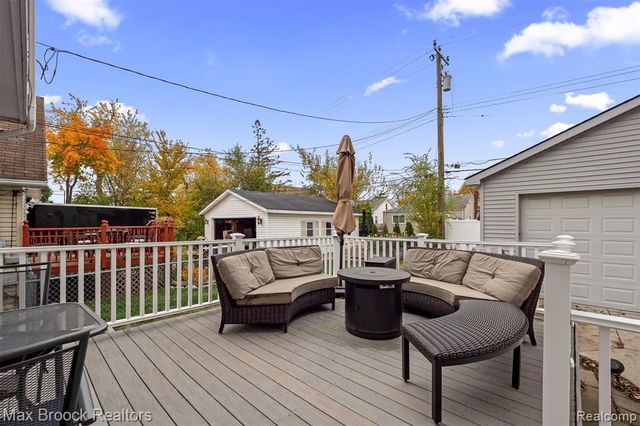 3515 Bacon Avenue, Berkley, MI 48072