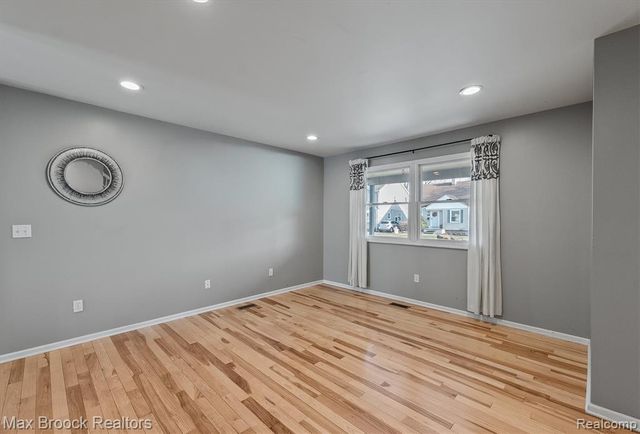 3515 Bacon Avenue, Berkley, MI 48072