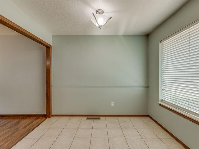 2004 Oak Forest Drive, Norman, OK 73071