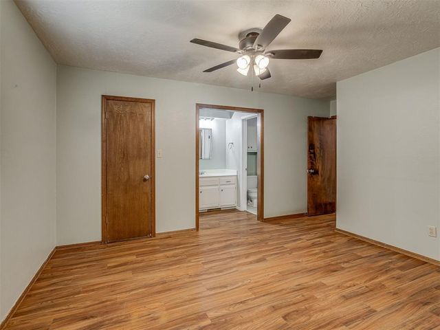 2004 Oak Forest Drive, Norman, OK 73071