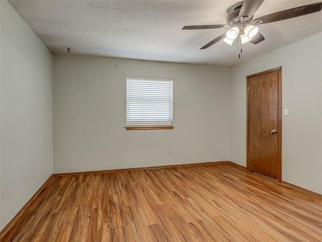 2004 Oak Forest Drive, Norman, OK 73071