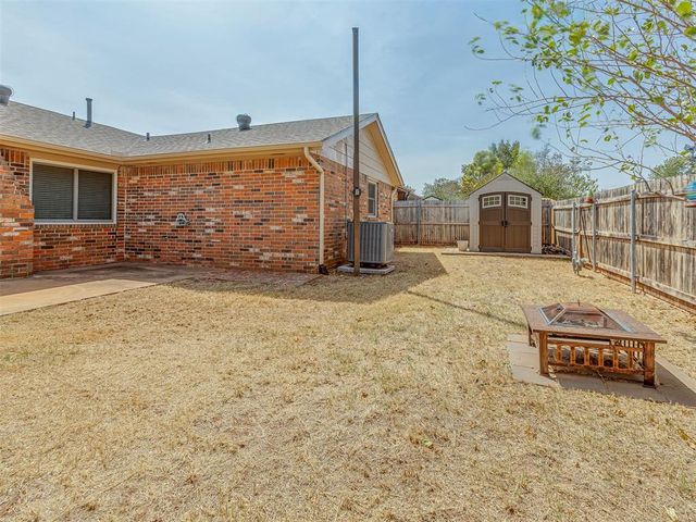 2004 Oak Forest Drive, Norman, OK 73071