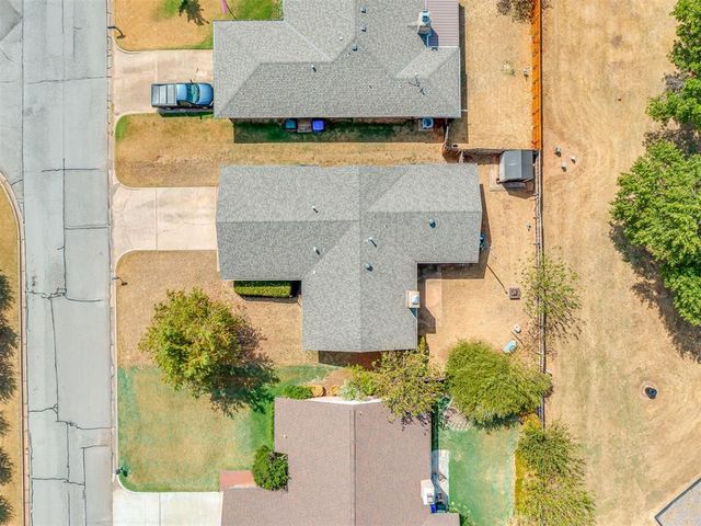 2004 Oak Forest Drive, Norman, OK 73071