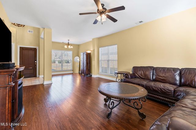 4552 Boxwood Lane, Horn Lake, MS 38637