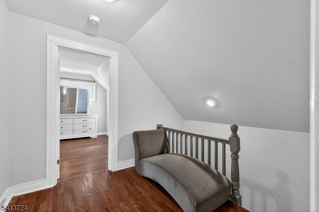 497 7Th Ave, Newark City, NJ 07107