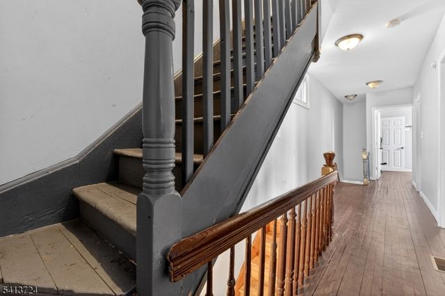 497 7Th Ave, Newark City, NJ 07107