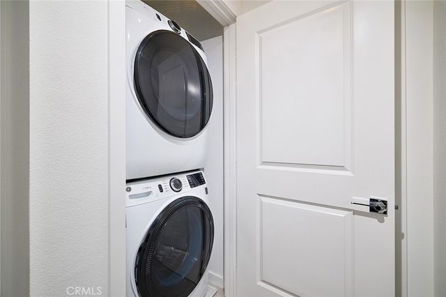 5986 Altyn Avenue, Eastvale, CA 92880