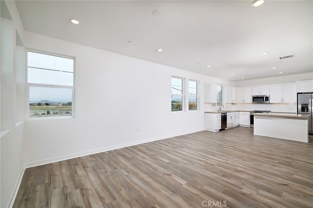 5986 Altyn Avenue, Eastvale, CA 92880