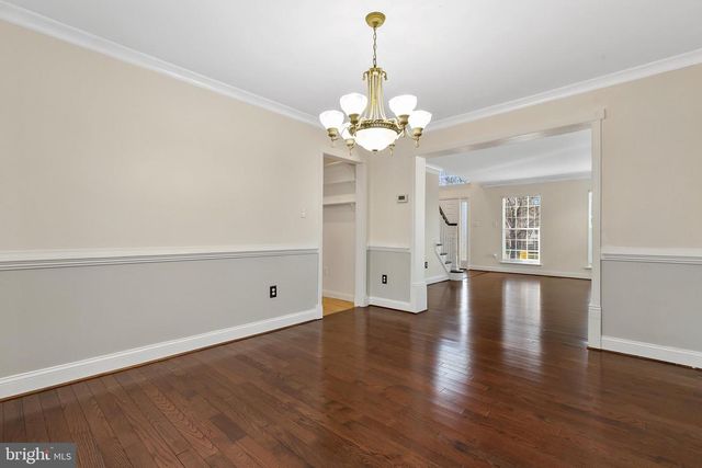 1521 FENWAY RD, Crofton, MD 21114