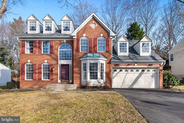 1521 FENWAY RD, Crofton, MD 21114