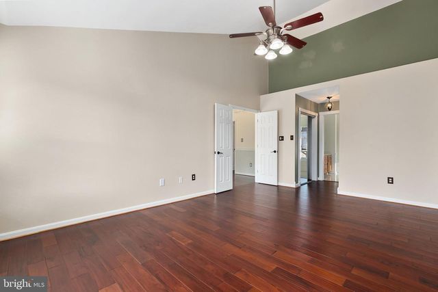 1521 FENWAY RD, Crofton, MD 21114