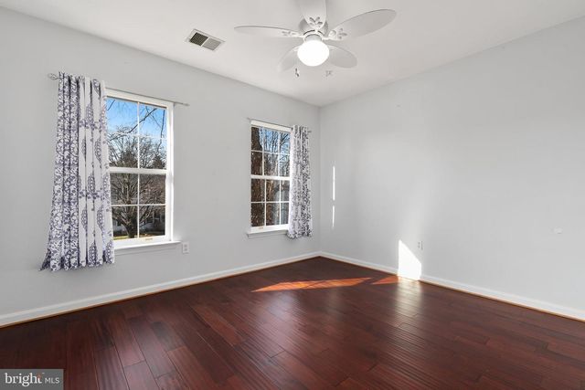 1521 FENWAY RD, Crofton, MD 21114