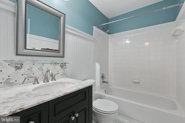 1521 FENWAY RD, Crofton, MD 21114